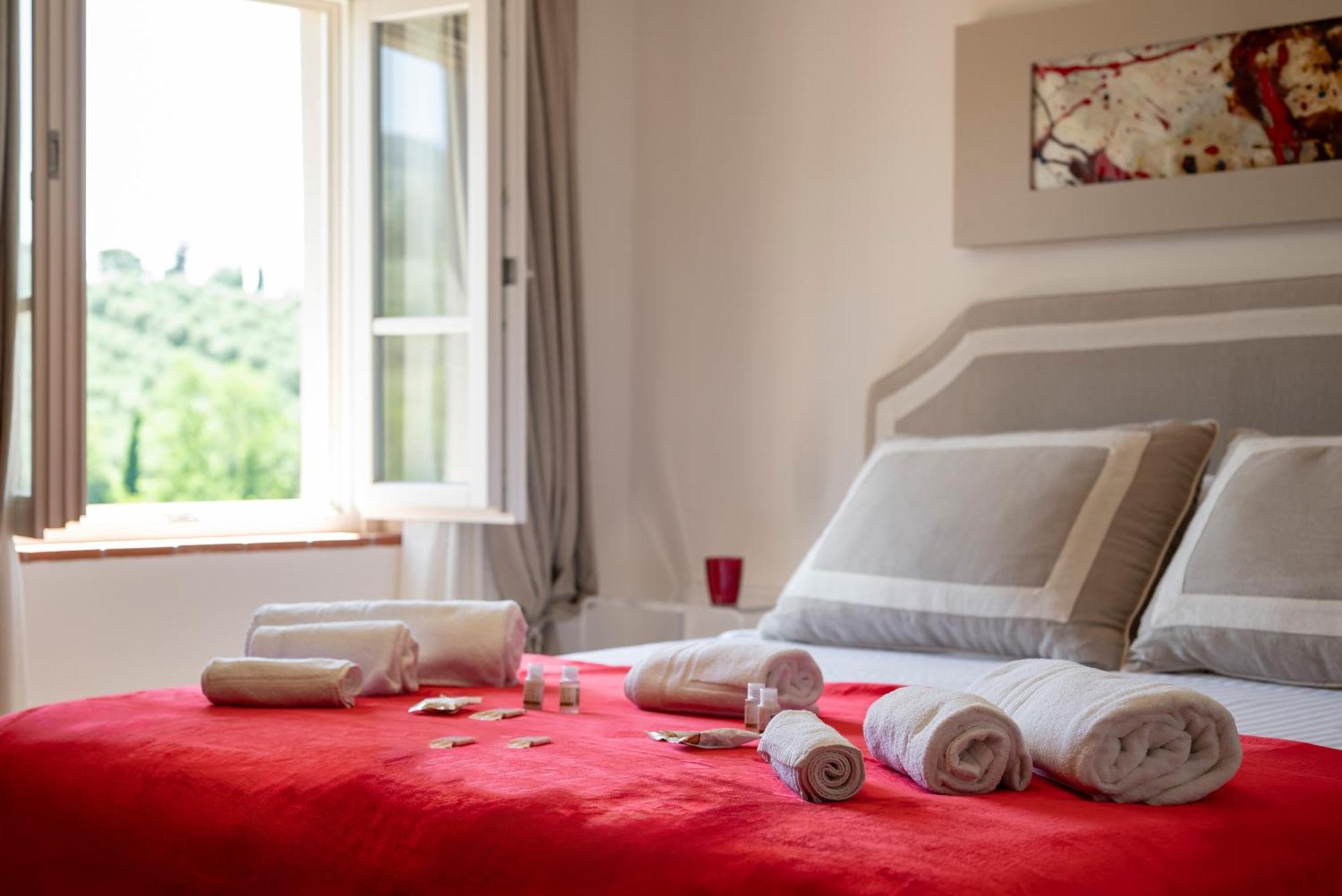Idea Resort - Rooms&Apartments Vinci Luaran gambar