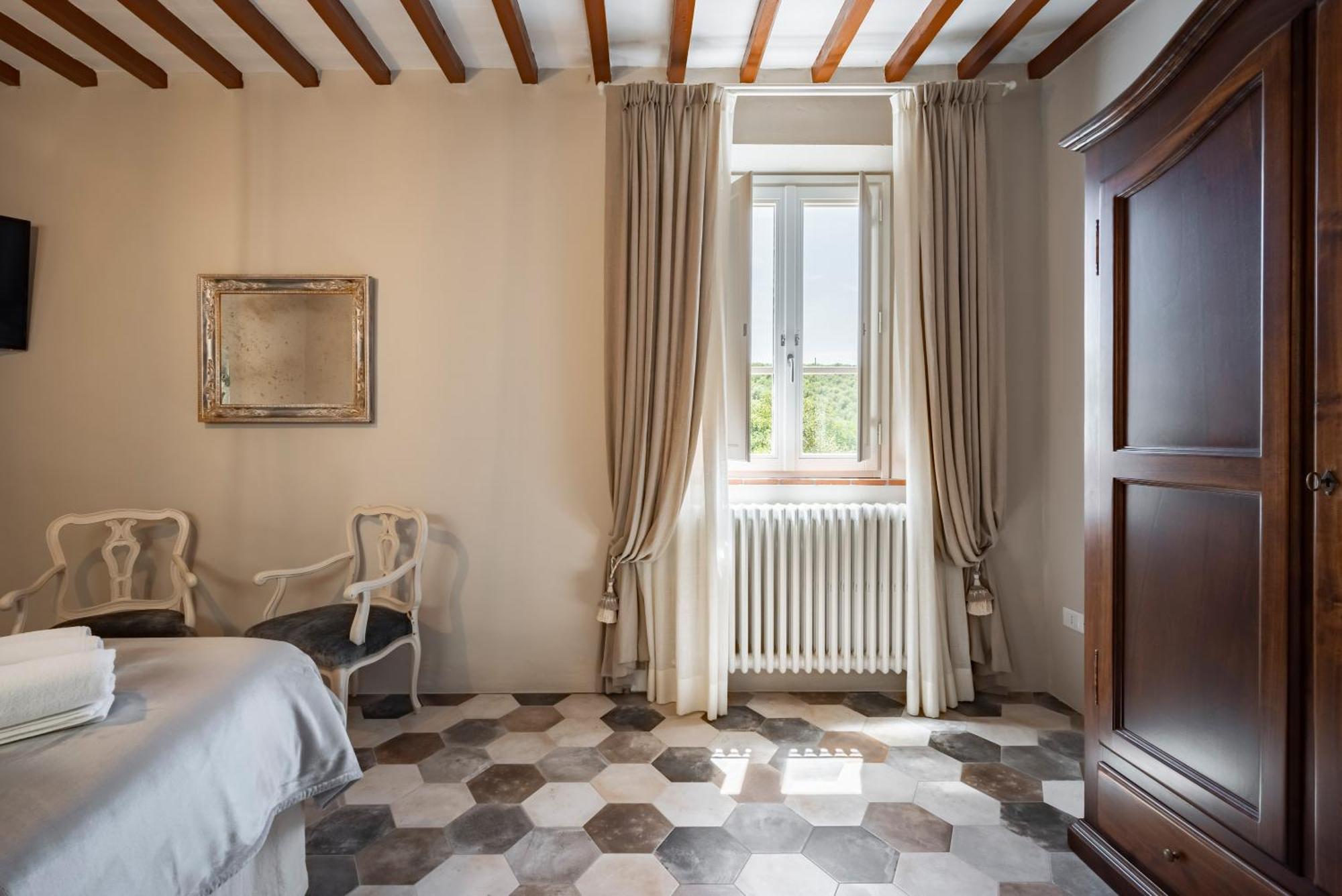 Idea Resort - Rooms&Apartments Vinci Luaran gambar